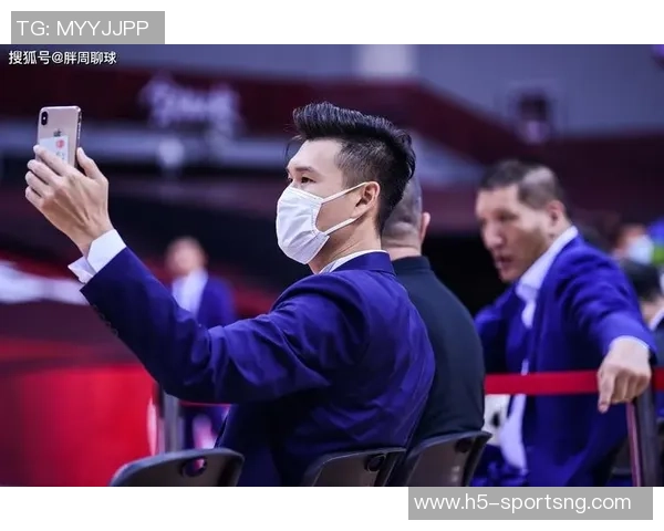 巴图姆晒定妆照宣布开启职业生涯第18个赛季状态依旧火热 巴图姆晒定妆照宣布开启职业生涯第18个赛季状态依旧火热